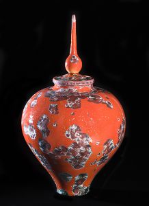 Vase/boite rouge corail